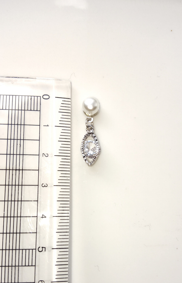 シールピアス  雫型ダイヤガラスストーン 3枚目の画像
