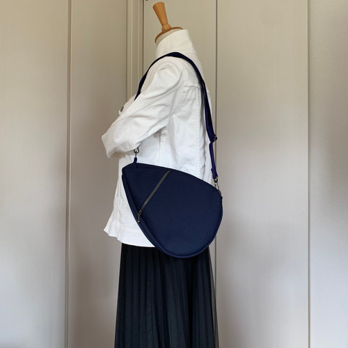しずく型 ボディバッグ ハンドメイド 見易かっ