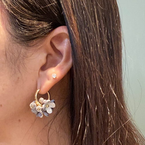 新商品】スウィング14kgfフープピアス20mm（花シルバー） ピアス