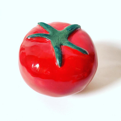 カボチャとトマトの置物 カボチャとトマトの置物 かぼちゃみたいな形のトマト。 | とりごえ雑貨