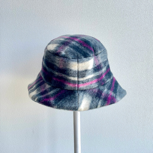 バーバリー ブルーレーベル ウール バケットハット ノバチェック バケハ 帽子 BURBERRY BLUE LABEL バケットハット 帽子 ノバチェック - メルカリ