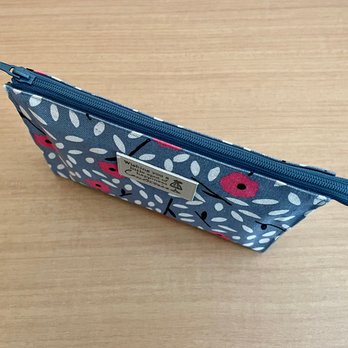 再販2】キュートな色のお花柄☆N仕切りポーチ☆マイナンバーカード