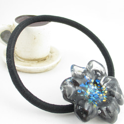 アンダルシアから届いたクォーツは、とても凛々しい華の恋物語でした♪(ぼぼ屋のヘアゴム)SH200 2枚目の画像