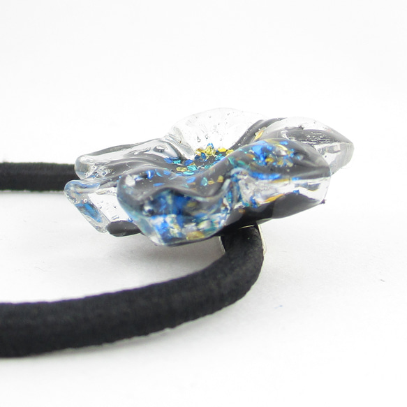 アンダルシアから届いたクォーツは、とても凛々しい華の恋物語でした♪(ぼぼ屋のヘアゴム)SH200 3枚目の画像