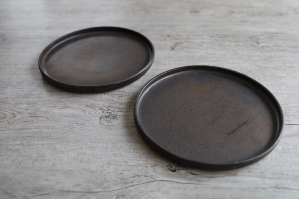 【陶器】銅釉7寸Plate 3枚目の画像