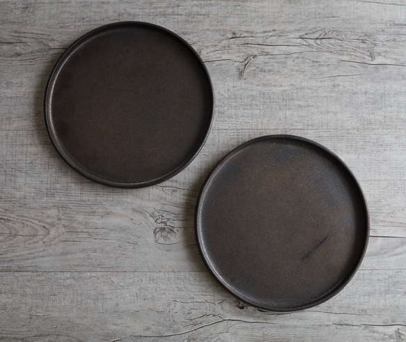 【陶器】銅釉7寸Plate 2枚目の画像