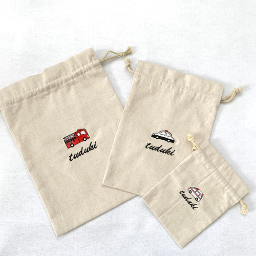 名入れ・サイズオーダー》はたらくくるまの刺繍巾着 入園入学/入園