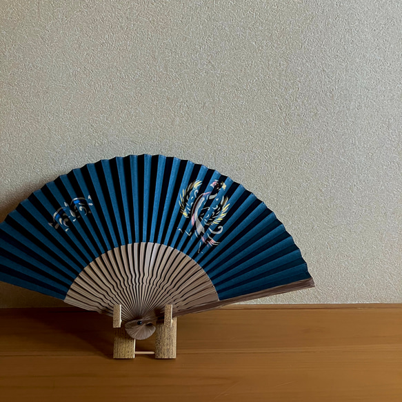 伝統工芸品】奈良扇子 絹張切抜扇子 鳳凰 男性用 【夏にピッタリ