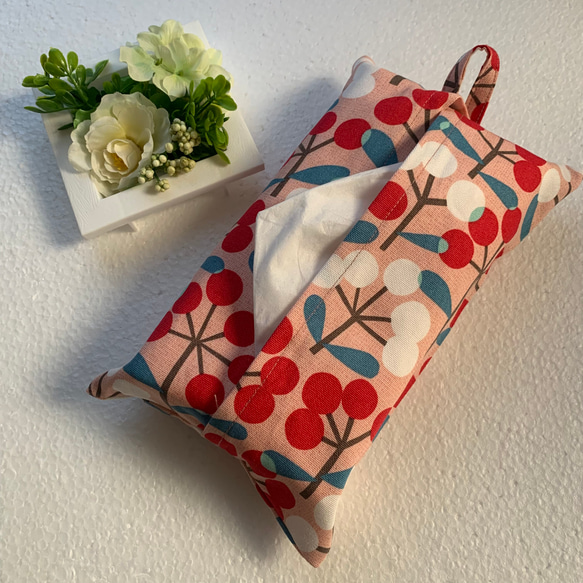 エコティッシュカバー☆マスクストッカー☆北欧風赤い実白い実☆3カラー 1枚目の画像