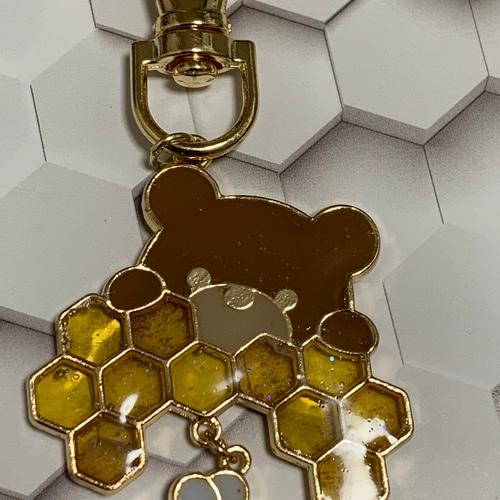 レジンアクセサリー【熊No.2】 携帯ストラップ china-nako 通販