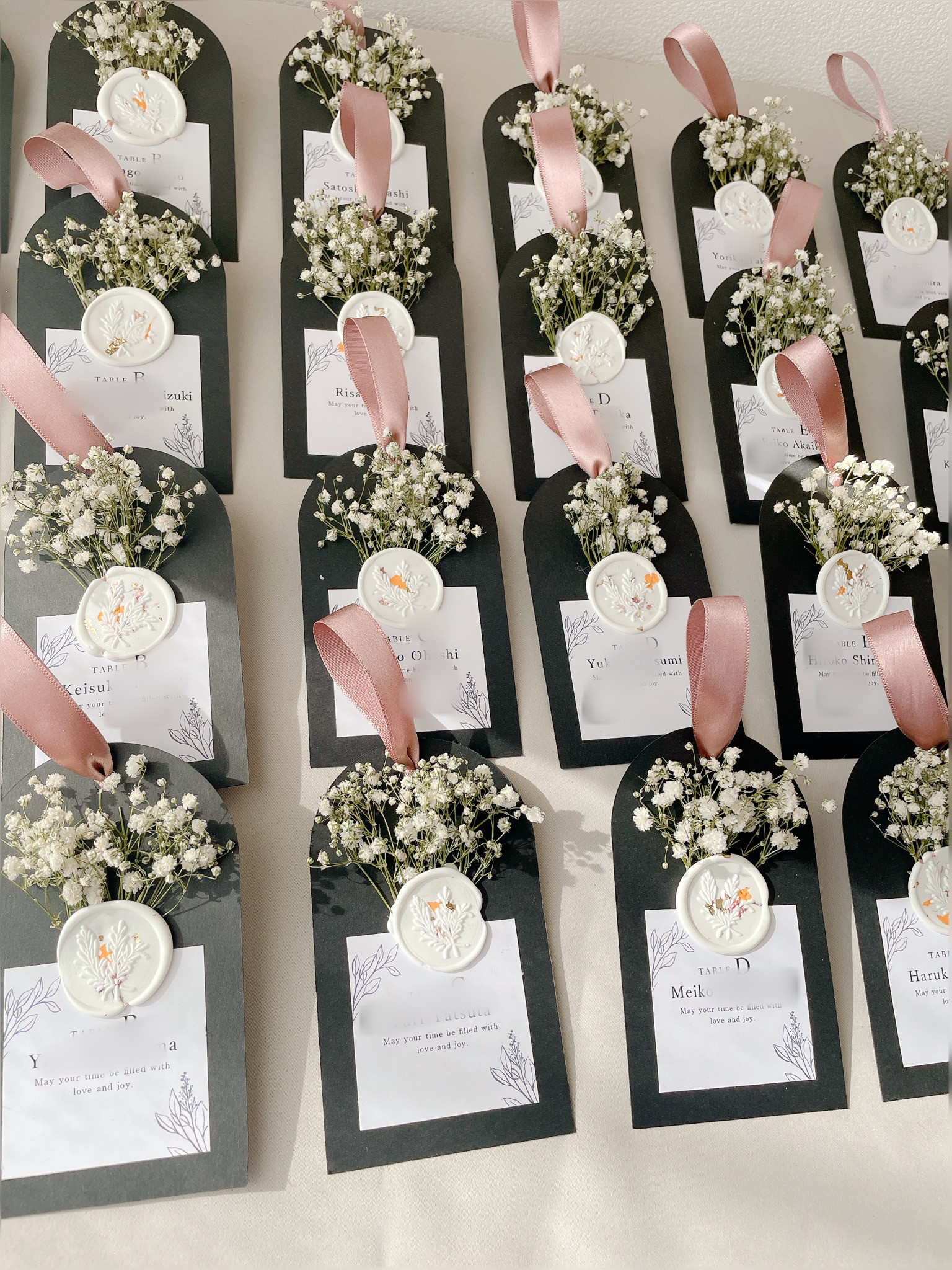 お花でエスコートカード　ドライフラワー