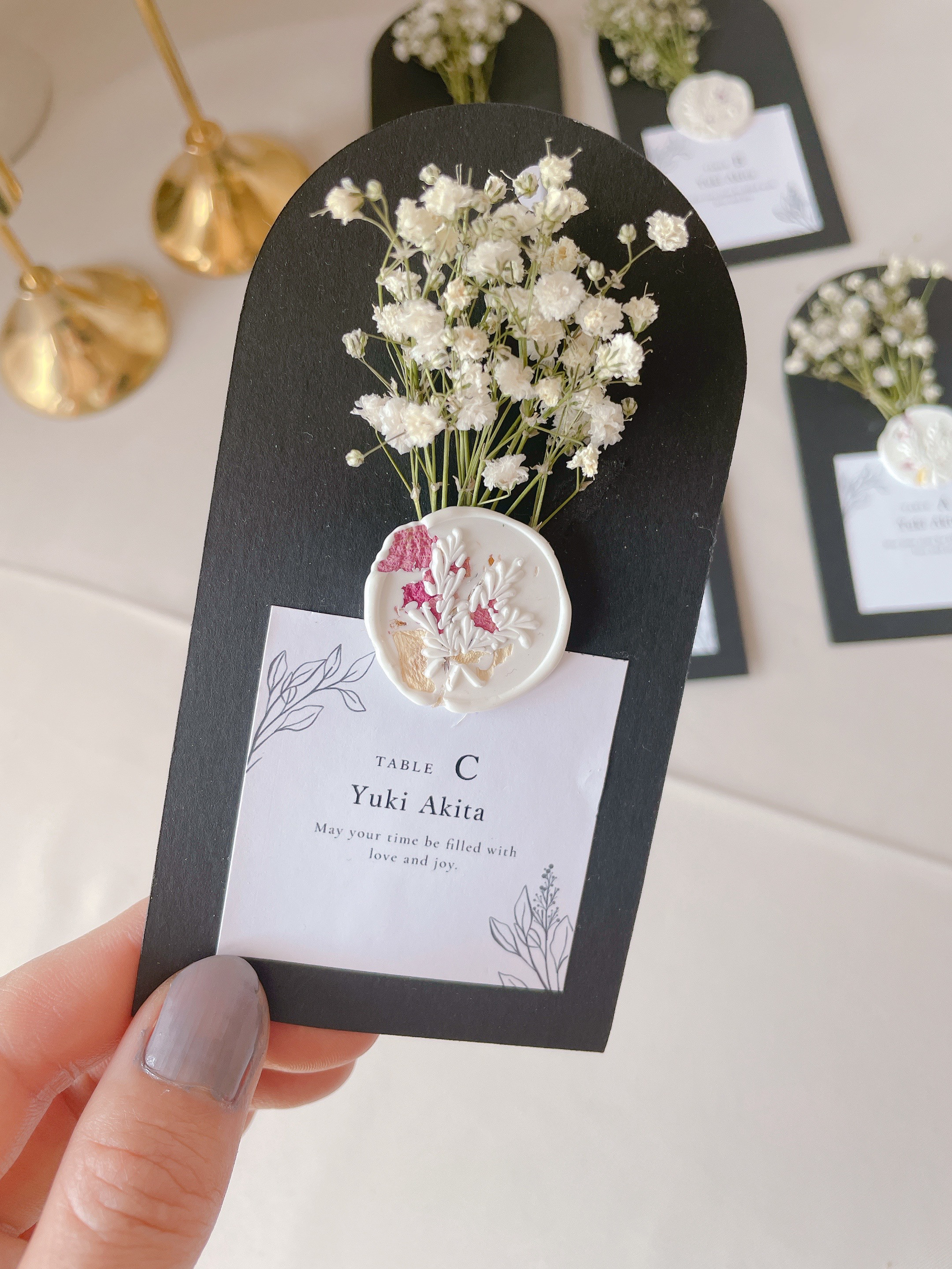 お花でエスコートカード　ドライフラワー