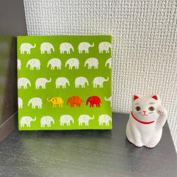 10cmx10cm ファブリックパネル　象/緑（アートパネル） 3枚目の画像