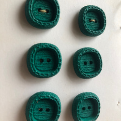 アンティーク ボタン 6個　ビンテージ 昭和 レトロ 個性的 ハンドメイド素材 日本製 ポップ アクセ 緑　グリーン 3枚目の画像