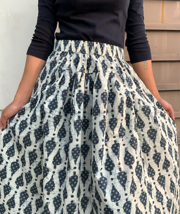インド綿切り替えギャザーロングスカート 5枚目の画像