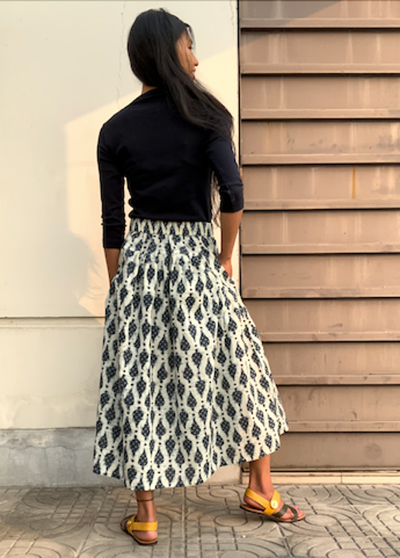 インド綿切り替えギャザーロングスカート 2枚目の画像