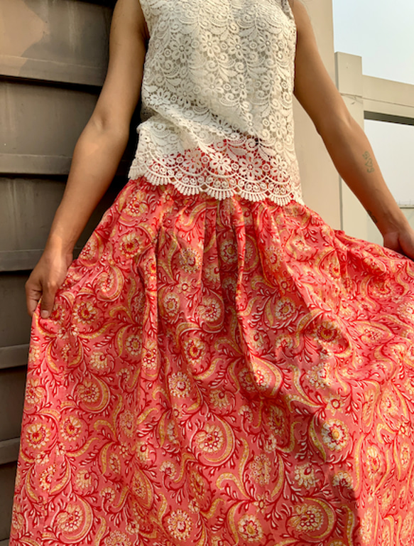 <棚卸SALE１点限り>インド綿切り替えギャザーロングスカート 2枚目の画像