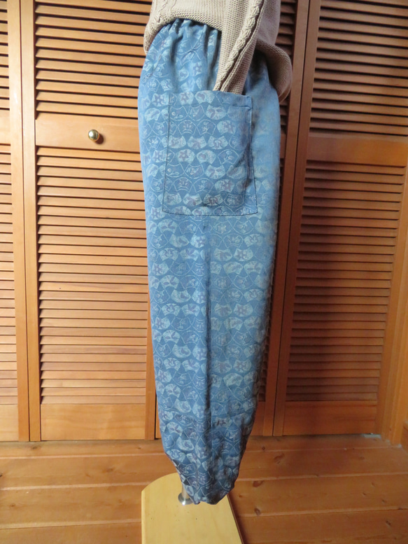 扇模様のもんぺパンツ　総丈９１ｃｍ　着物リメイク 3枚目の画像