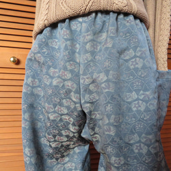 扇模様のもんぺパンツ　総丈８６ｃｍ　着物リメイク 2枚目の画像