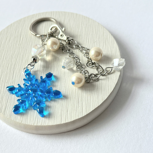 商談中‪‪❤︎‬‬ 【商談中です】ハンドメイドチャーム⭐雪の華