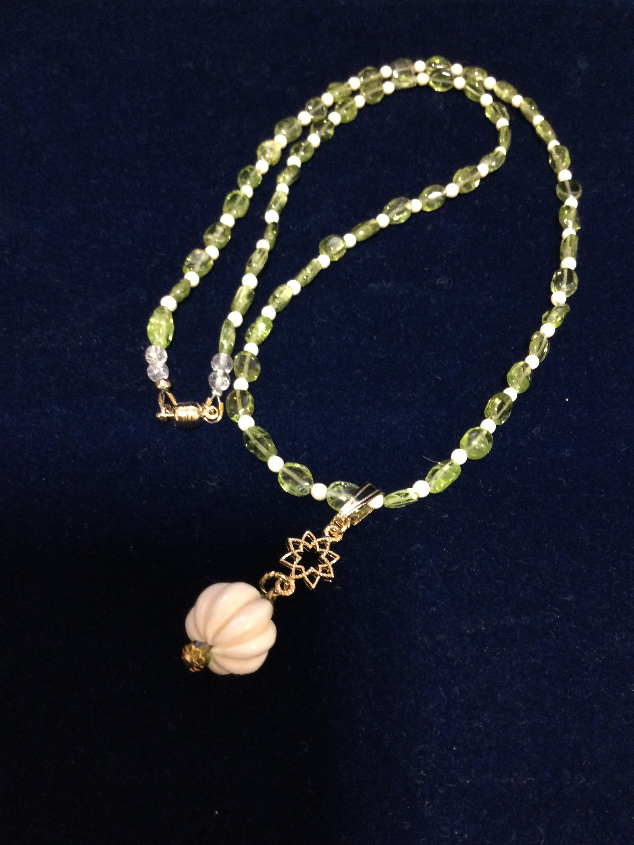 ☆本象牙＆天然石（ペリドット、水晶）A-84※