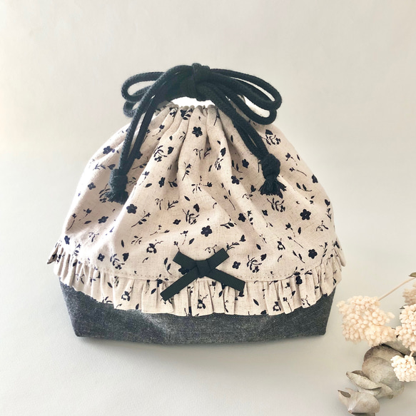 ⭐小花柄⭐巾着Mお弁当袋☆入園入学