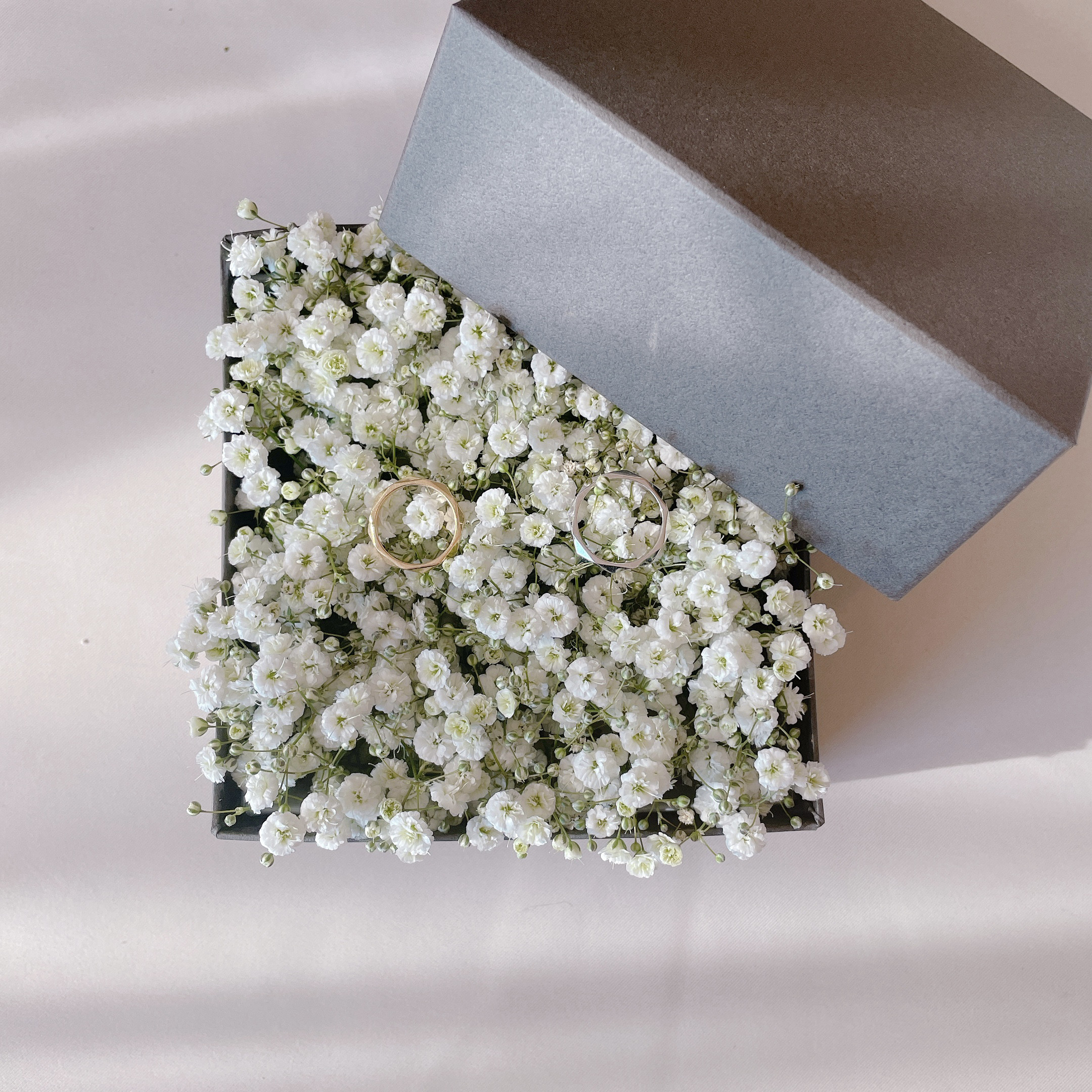 生花のリングピロー　かすみ草（期間限定：10月〜5月挙式の方）