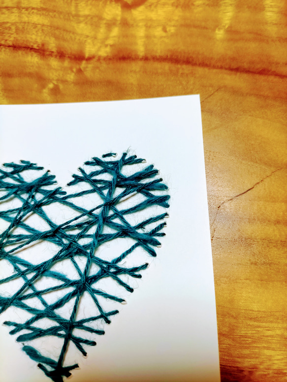 【感謝】紙刺繍メッセージカード(ブルーハート) 2枚目の画像