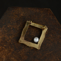 Museum / brooch - Pearl 4枚目の画像