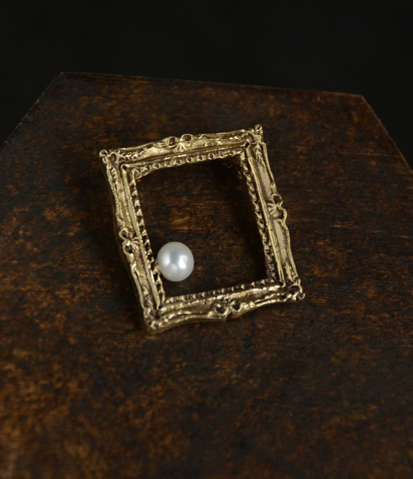 Museum / brooch - Pearl 3枚目の画像