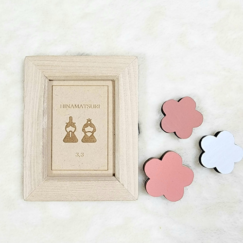 送料無料】 ひな祭り 飾り お名前入ります ひな人形 玄関飾り お雛様