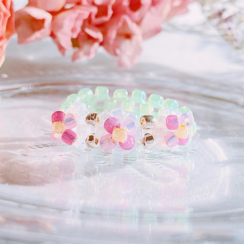 ビーズリング＊シンビジウム❃ 1月誕生花 韓国 指輪・リング