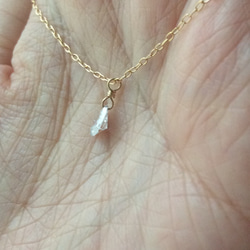 氷の雫みたいな涙型ダイヤの一粒ネックレス 0.24ct  K18 上品 シンプル 大人可愛い 普段使い 10枚目の画像