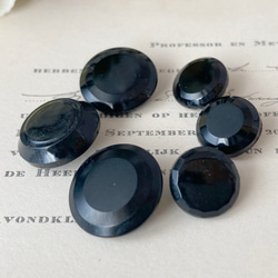 【送料無料】6個 1930s チェコ製 アンティーク ヴィンテージ 黒ガラスボタン 素材 [EY8419] 3枚目の画像