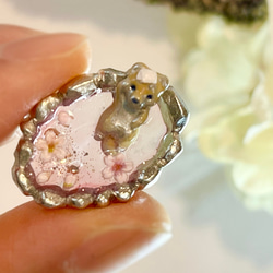 【花と柴犬のピアス/イヤリング】タビシバ　秘湯めぐり〜満開の桜の湯〜 3枚目の画像