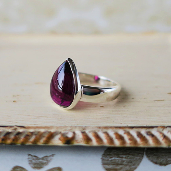 ロードライトガーネットSVオープンリング Rhodolite garnet ring 2枚目の画像