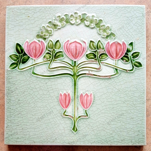 英国製マジョリカタイル・100年前に海を渡ったアンティークタイル