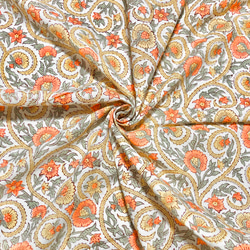 【50cm単位】ホワイトイエローオレンジフラワー　インド　ハンドブロックプリント生地　テキスタイル  コットン 1枚目の画像