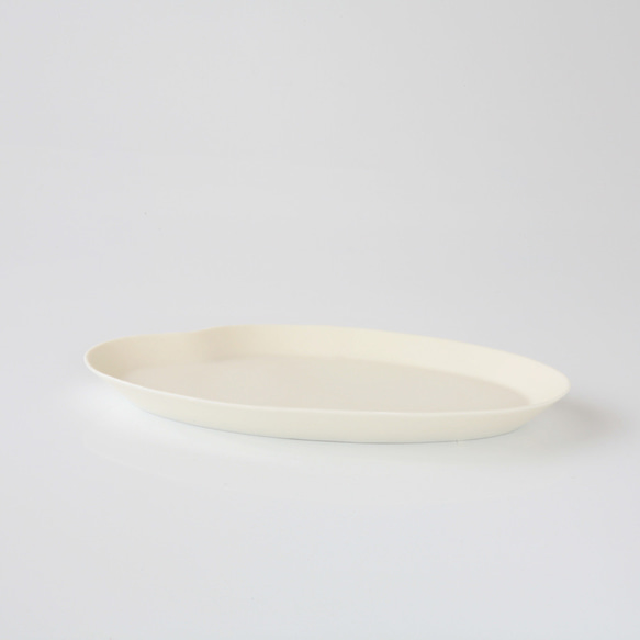 白磁　オーバル　平皿　長皿　マット 4枚目の画像