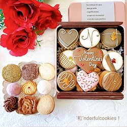 豪華なバレンタインクッキー缶 1枚目の画像