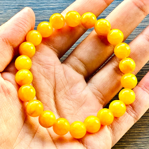オレンジイエロージェイド(約8mm玉)のブレスレット