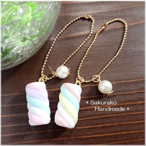 33）アクセサリーイミテーションネックレスピアス指輪ブローチ