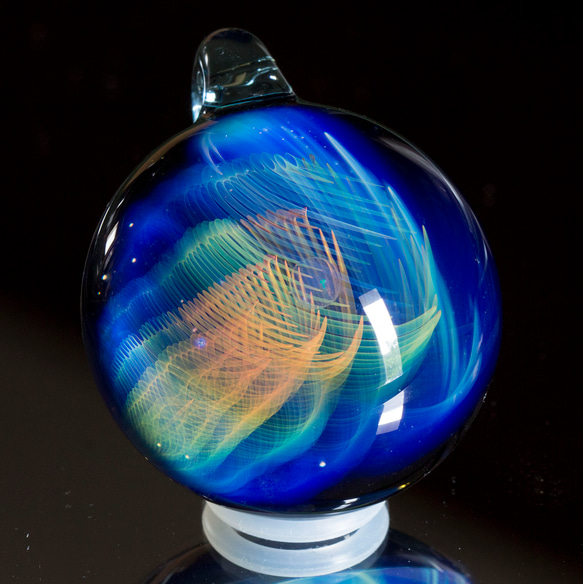 WINGS OF UNIVERSE 硼矽玻璃吊墜 wu2 第3張的照片