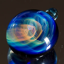 WINGS OF UNIVERSE 硼矽玻璃吊墜 wu2 第2張的照片