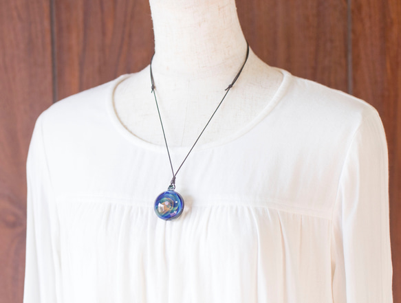 WINGS OF UNIVERSE 硼矽玻璃吊墜 wu2 第9張的照片