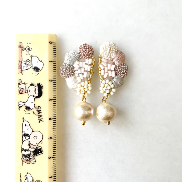 290◇light◇ピンク.刺繍ピアス.刺繍イヤリング.刺繍アクセサリー.コットンパール.大人フォーマル2024 6枚目の画像