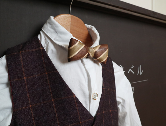 木製蝶ネクタイ【朴×ウォルナット×メープル】 12枚目の画像