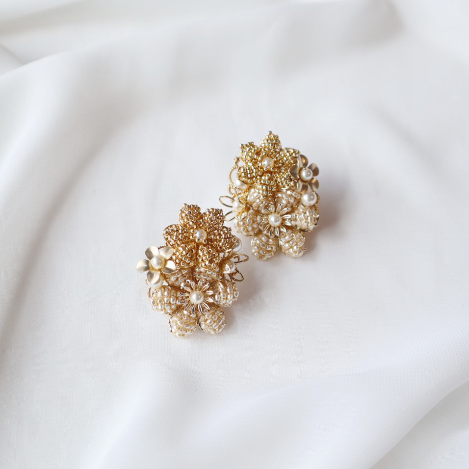 大ぶりピアス  結婚式アクセサリー ブライダルピアス 華やかピアス/Mirandaピアス