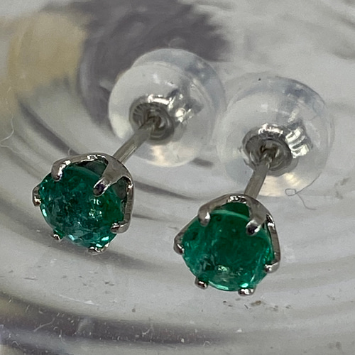 pt900 プラチナ 天然エメラルドピアス 1ペア ピアス（スタッド・一粒  