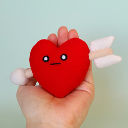  ハート型ぬいぐるみ*3 矢がささったハートのぬいぐるみ ぬいぐるみ くろまるファクトリー